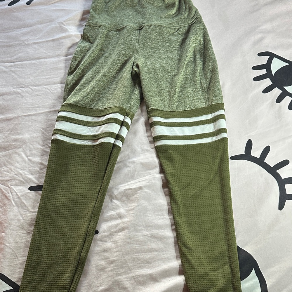 Bombshell Sportswear Olive and White Leggings